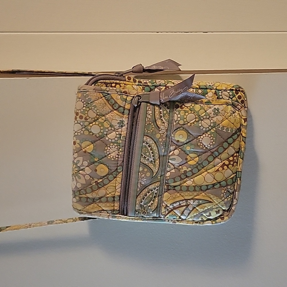 Vera Bradley small cross body  yellow and blue bag with front zipper pocket back